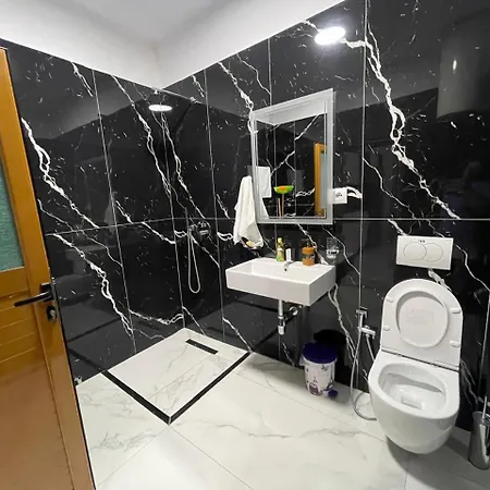 Ajla 3* Ksamil