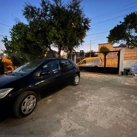 בית הארחה Ajla